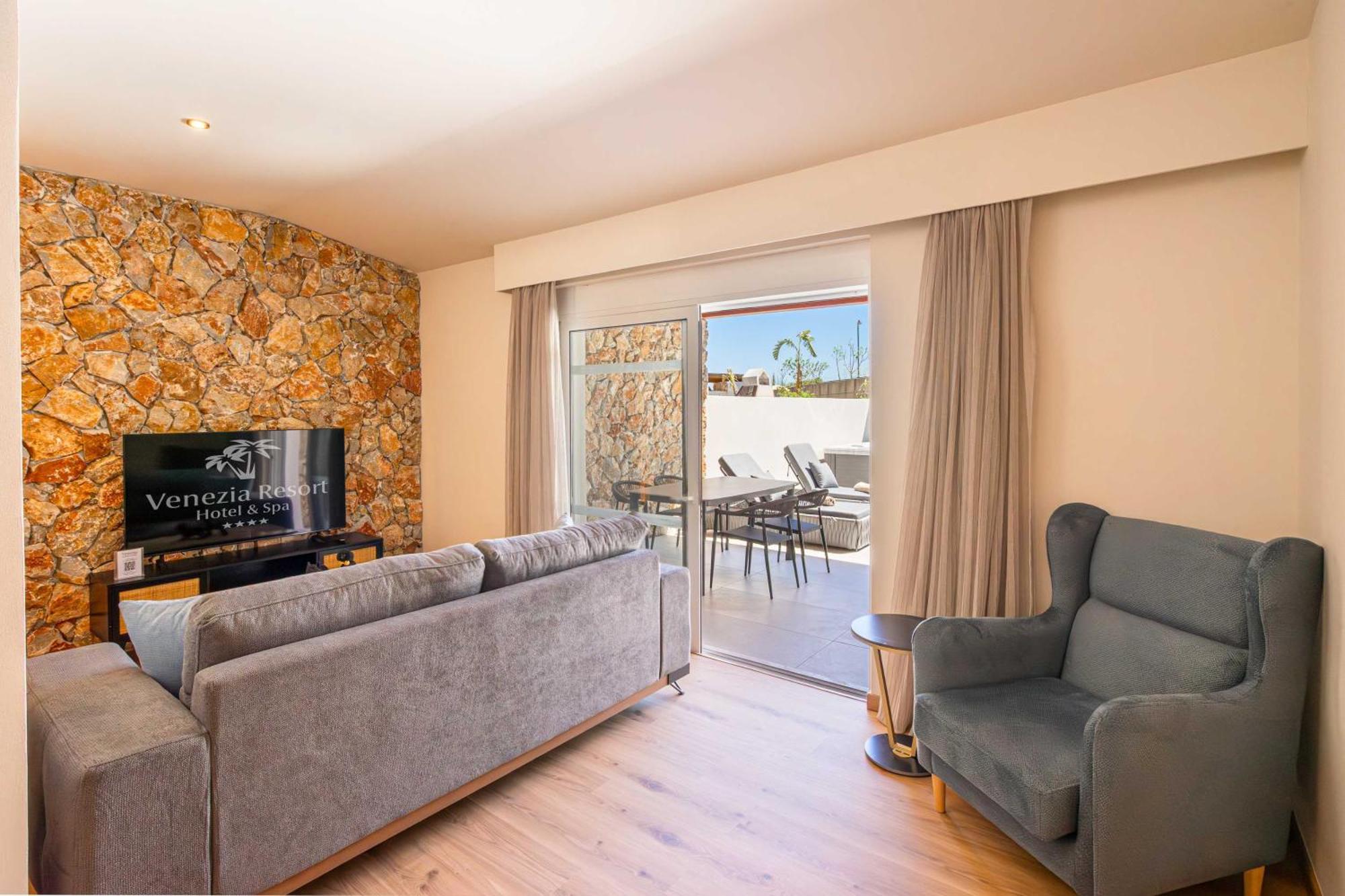 Venezia Luxury Living Villas, Фалираки Экстерьер фото